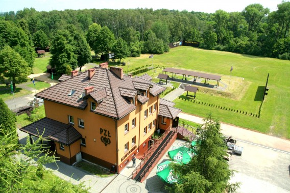 Strzelnica myśliwska i sportowa - widok z lotu ptaka