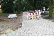 Prace wykończeniowe na michałkowickich Plantach.