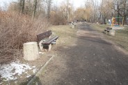 Do niedawna tak wyglądał skwer przy ul. Waryńskiego. Od lipca br. diametralnie zmienił swe oblicze.