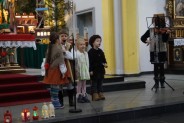 Kolędowanie Dzieci i Nauczycieli Siemianowickich Przedszkoli w kościele pw. Krzyża Św.