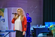 W imieniu Jury przedstawia na scenie Alicja Boncol