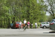 Ścieżka rowerowa od strony stacji BP przy ul. Zwycięstwa. W tym miejscu również można wjechać…