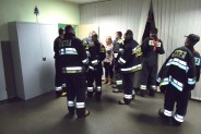 Wspólne ćwiczenia pracowników Ośrodka Interwencji Kryzysowej i siemianowickich strażaków.