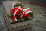 Przedstawiciele władz miasta złożyli kwiaty na Grobie Nieznanego Żołnierza