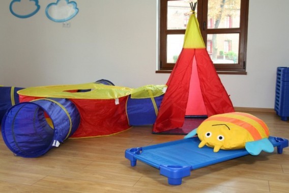 Sala przedszkolna z zabawkami