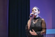 Zofia Sydor na scenie wykonuje ponownie swój finałowy utwór