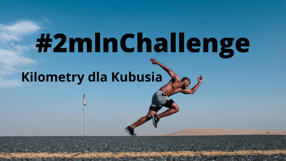 Plakat akcji 2miliony Challange przedstawiający biegnacego sprintem człowieka na plaży na tle…