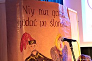 Tradycja Śląska w języku - występ uczniów siemianowickich szkół w SCK Park Tradycji.