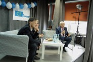 Premier Jerzy Buzek z wizytą w V LO ZSS.