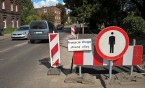 Dzisiaj- układanie chodnika