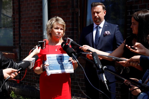 Pani Senator RP Dorota Tobiszowska i Prezydent Miasta Siemianowice Śląskie Rafał Piech w trakcie…