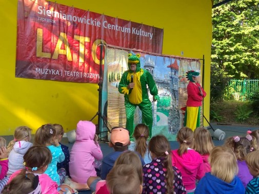 Teatralne Lato Pod Chmurką